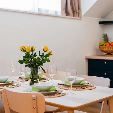 Bed & Breakfast H11 5*